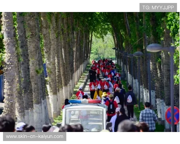 “东部新区徒步定向越野:赛道复杂,挑战多样” “东部新区徒步定向越野:赛道复杂,挑战多样”